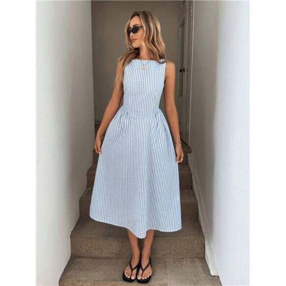 Sleeveless Striped Midi Dress - Picture 3 of 16